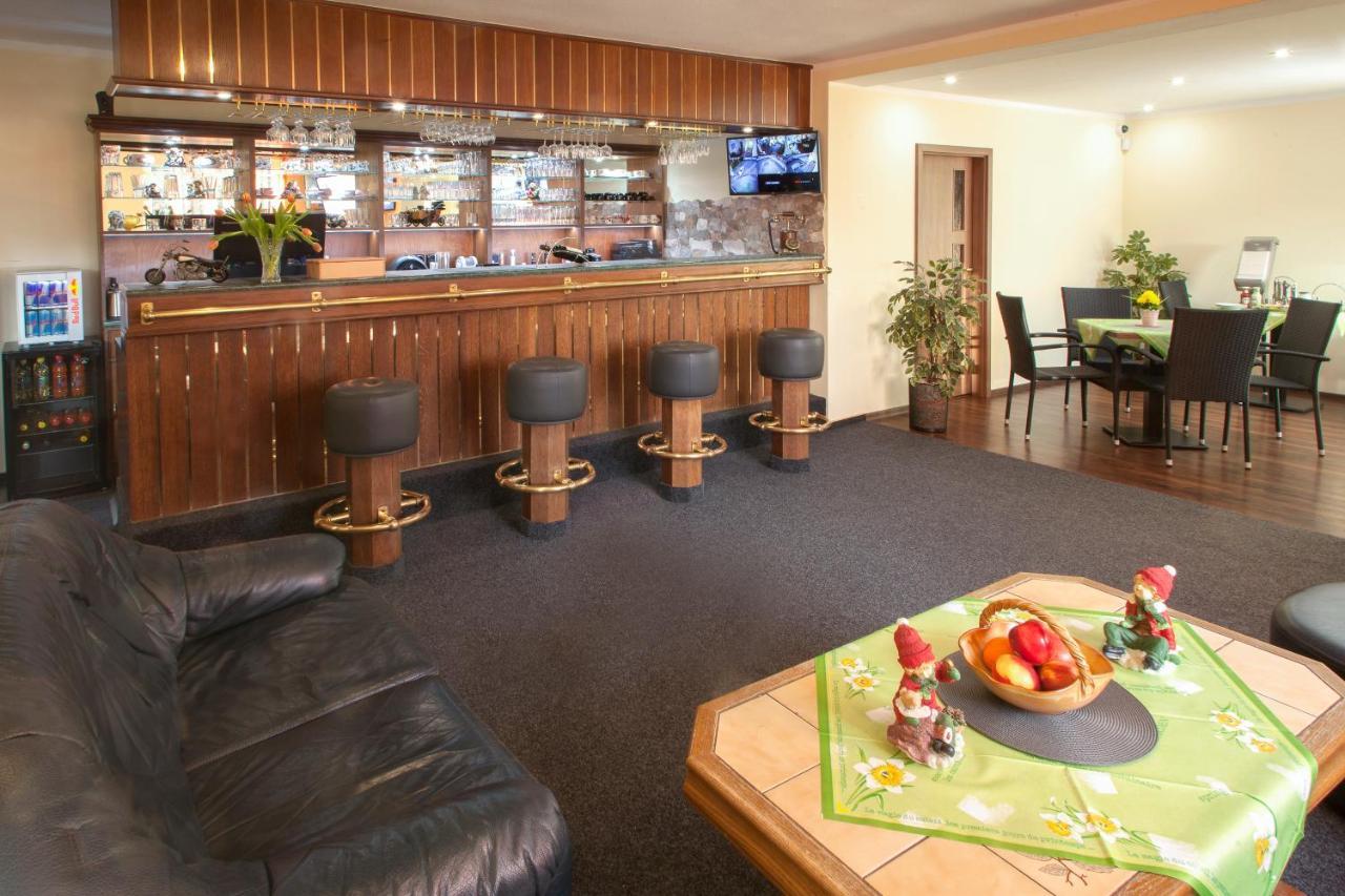 Pension RELAX U Komína Františkovy Lázně Exterior foto